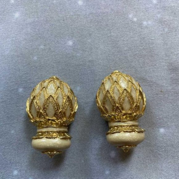 BALENCIAGA VINTAGE CLIP ON EARRINGS - Picture 1 of 3